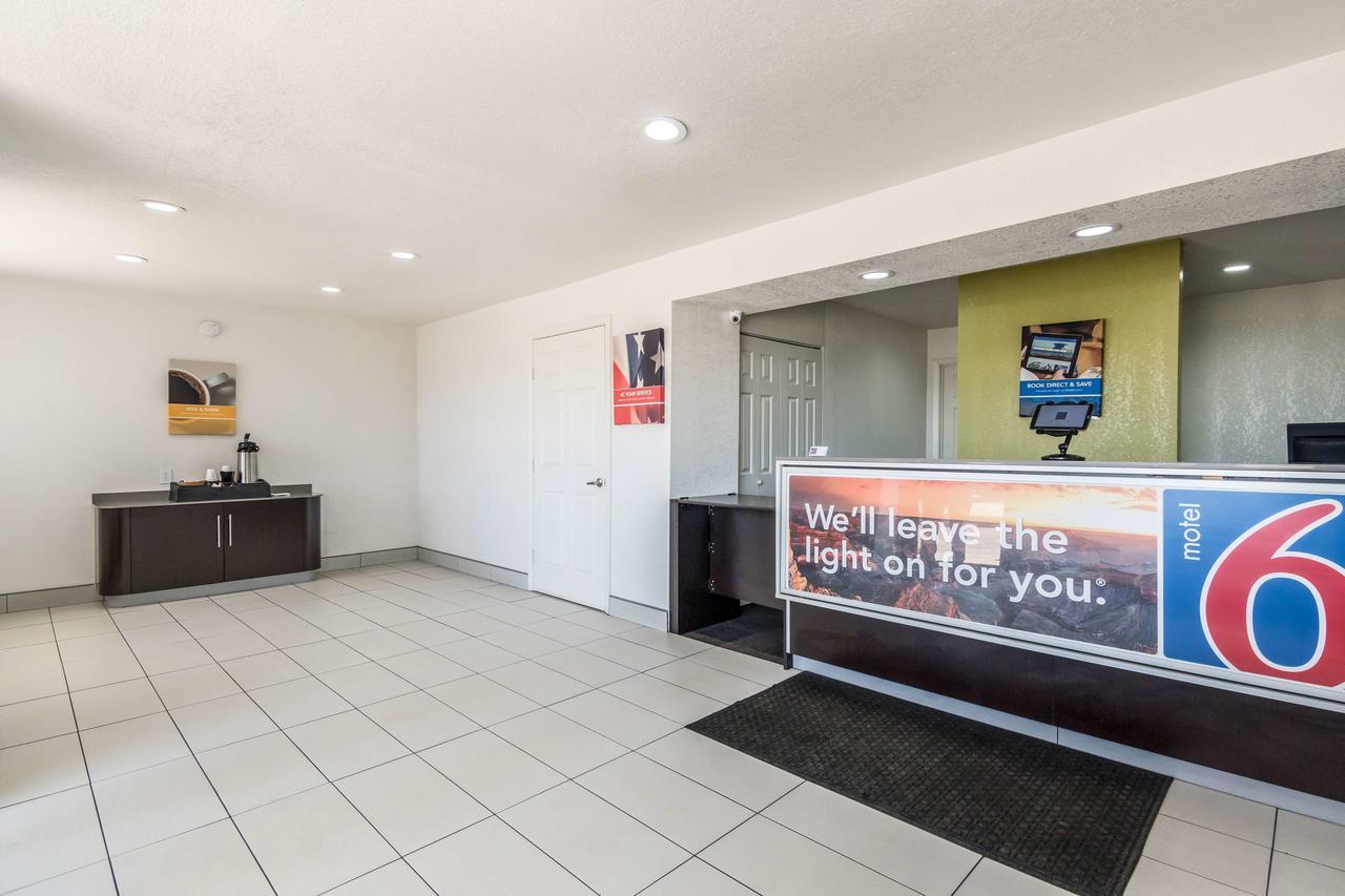 Motel 6 Fort Worth North 홀톰시티 외부 사진