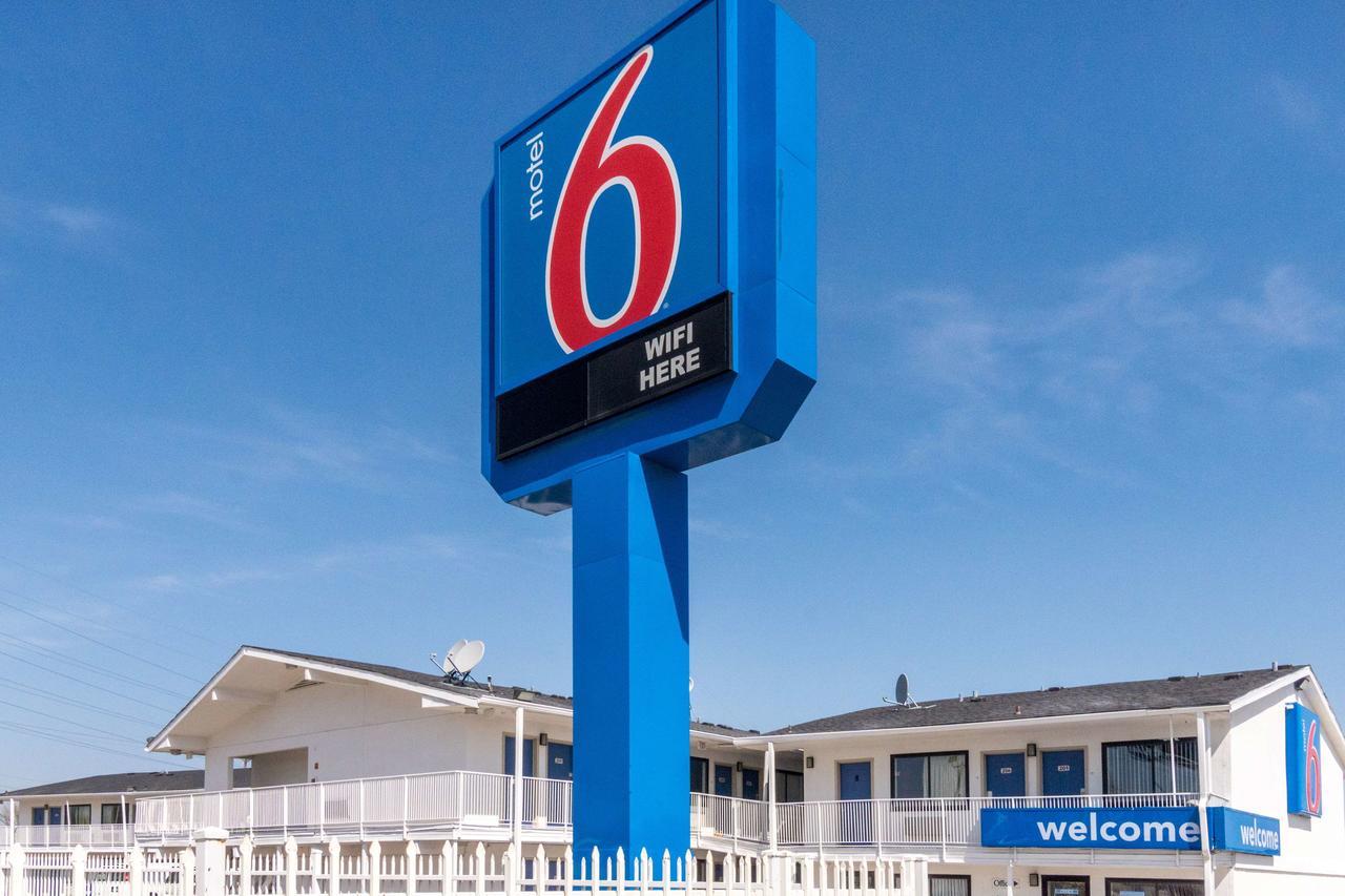Motel 6 Fort Worth North 홀톰시티 외부 사진