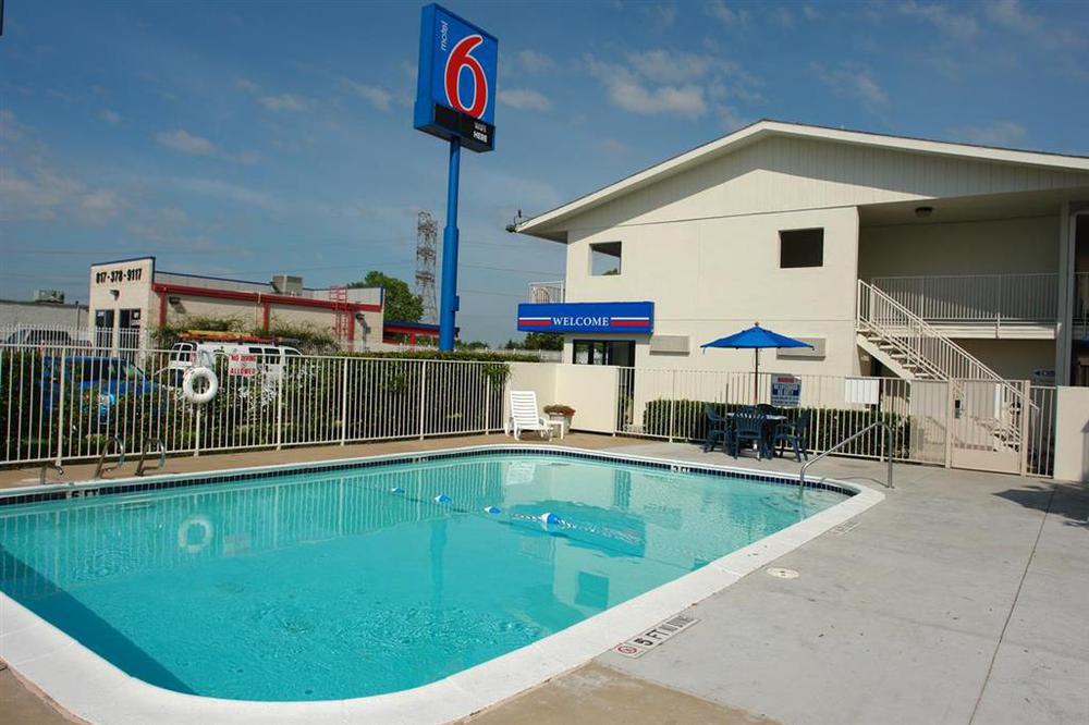 Motel 6 Fort Worth North 홀톰시티 시설 사진